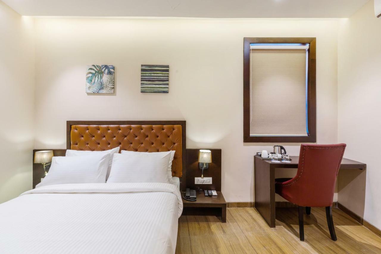 York Hotel Kochi Exterior photo