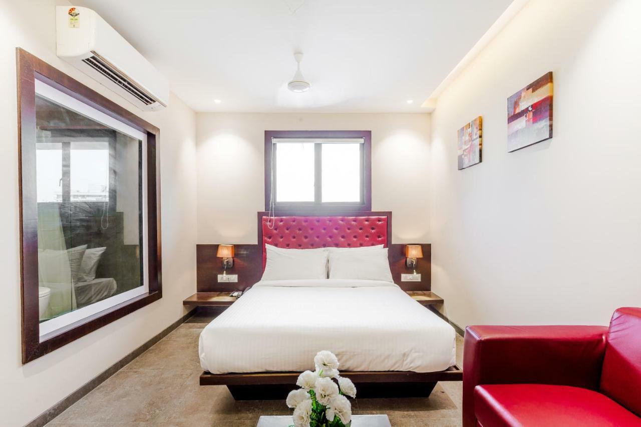 York Hotel Kochi Exterior photo