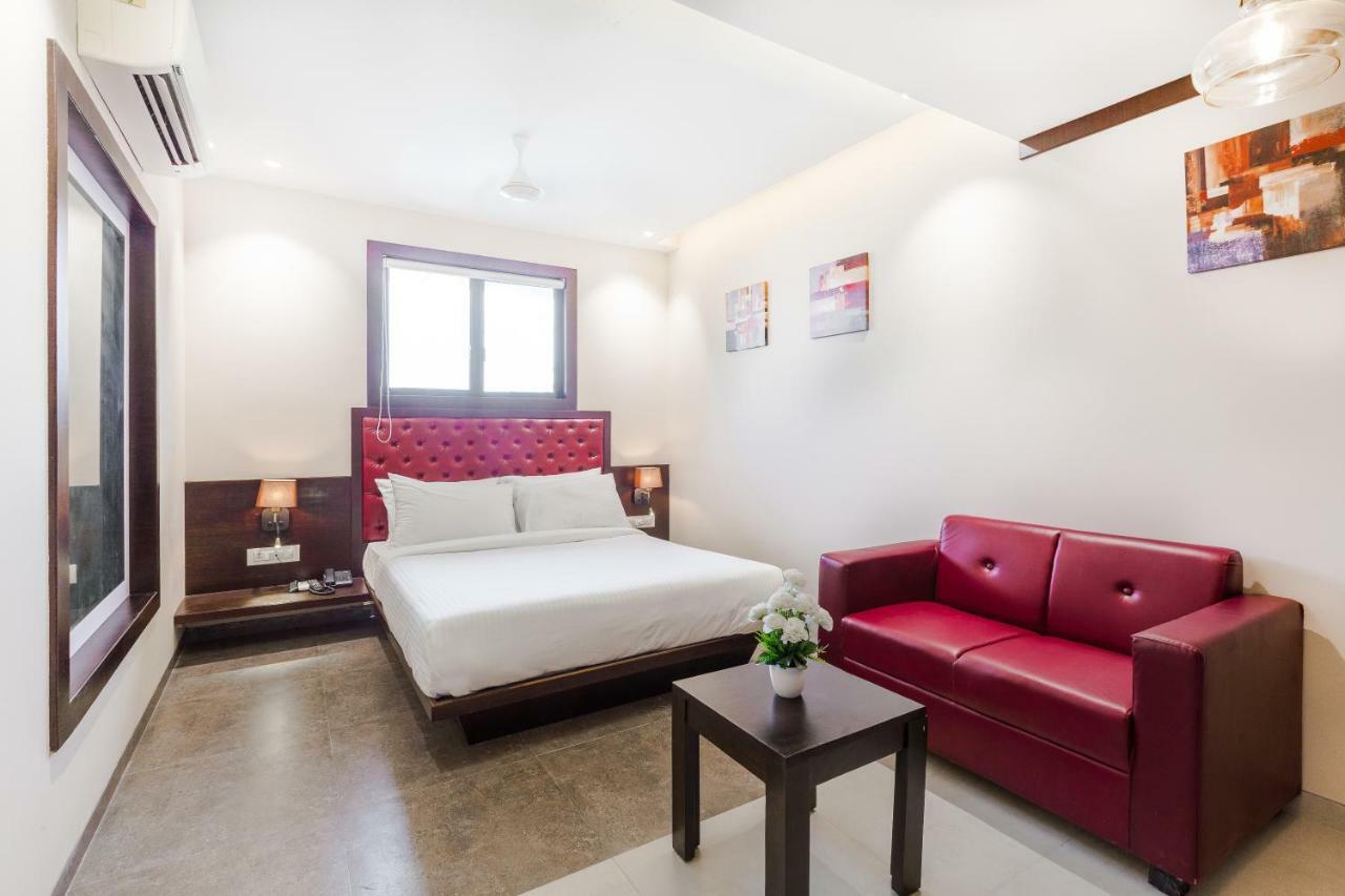 York Hotel Kochi Exterior photo