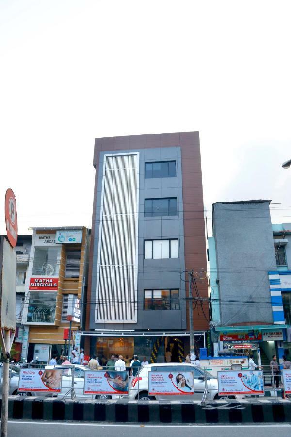 York Hotel Kochi Exterior photo